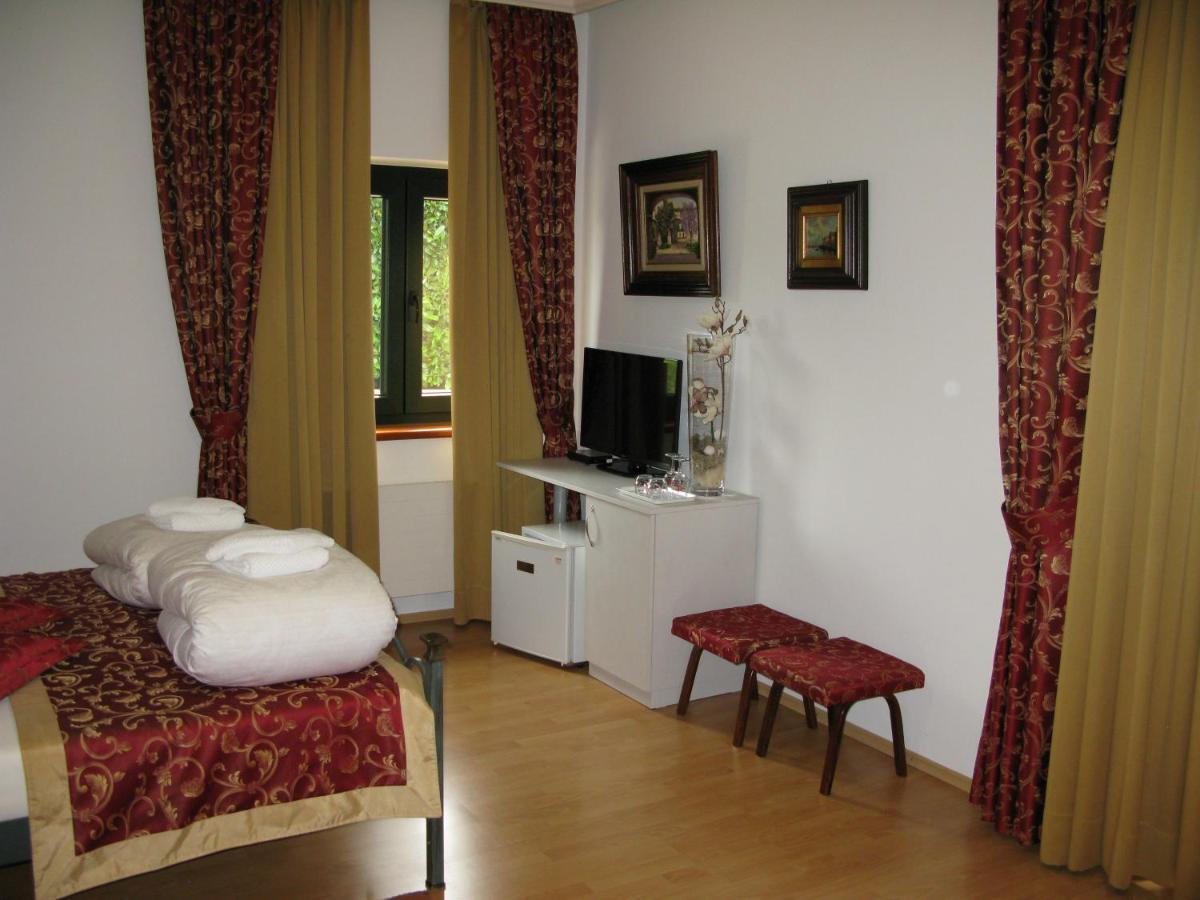 Bed And Breakfast Villa Iris Moscenicka Draga Exterior photo