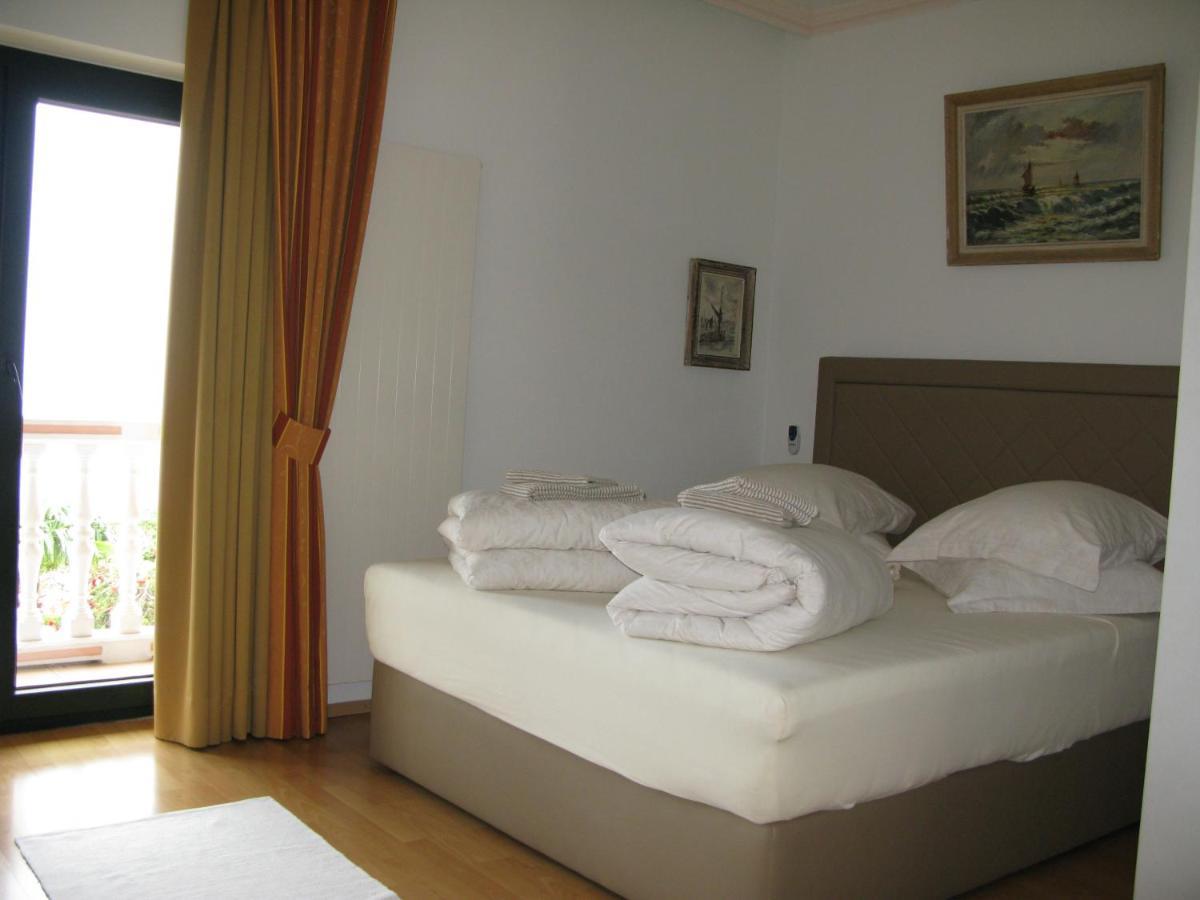 Bed And Breakfast Villa Iris Moscenicka Draga Exterior photo